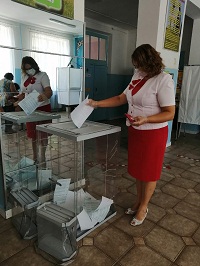 Председатель Общественной палаты муниципального образования Брюховецкий район приняла участие в голосовании