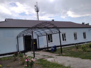 Капитальный ремонт здания Новосельского сельского клуба продолжается
