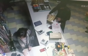 В Брюховецком районе будут судить двух братьев, потративших денежные средства с чужой банковской карты 