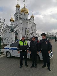 Брюховецкие полицейские обеспечили охрану общественного порядка во время освящения храма во имя Святого великомученика Георгия Победоносца