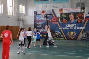 В Брюховецком районе стартовал I этап Всекубанского турнира по уличному баскетболу