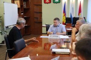 Адресная работа — приоритет
