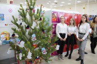 Брюховчане участвуют в благотворительной акции «Ёлка желаний»