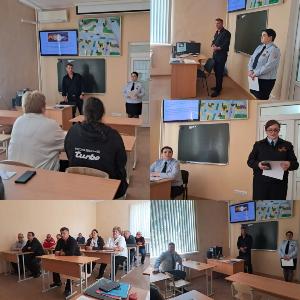 В Брюховецком районе госавтоинспекторы провели рабочую встречу с представителями автошкол