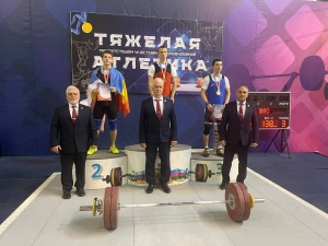 Золото в гиревом спорте!