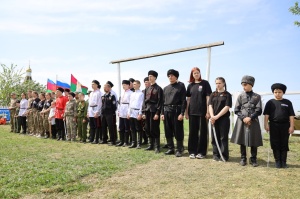 В районе прошел чемпионат по фланкировке казачьей шашкой