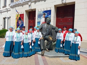 Там на Кубани есть Брюховецька...