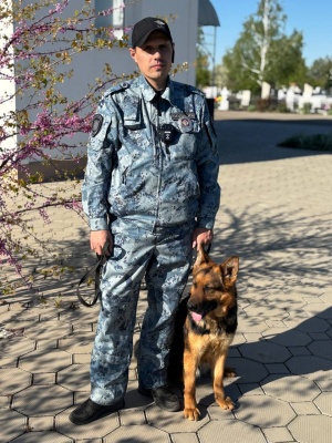 Брюховецкие полицейские обеспечили охрану общественного порядка во время Радоницы