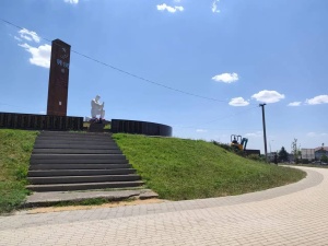 В Переясловской приступили к благоустройству территории мемориала «Славы»