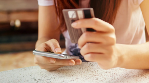  В Брюховецком районе женщина ответит в суде за хищение социальных выплат умершего отца