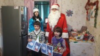 В Брюховецком районе полицейские и общественники присоединились к Всероссийской акции «Полицейский Дед Мороз»