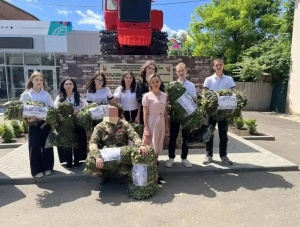 Помогаем фронту!
