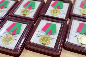 Восемь брюховчан удостоены медалей
