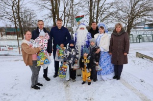 Подарили новогоднее чудо!