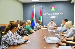 По вторникам глава района Андрей Куприн проводит личные приёмы граждан