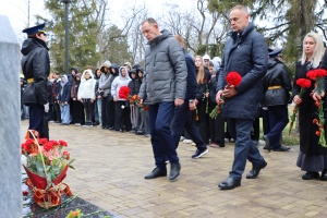 Сегодня, в День вывода советских войск из Афганистана, почтили память павших при исполнении воинского долга