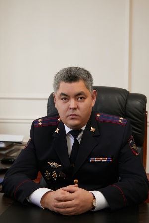 Поздравление начальника Отдела МВД России по Брюховецкому району подполковника полиции Юрия Ханапова 