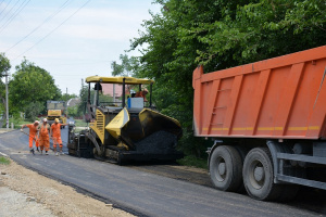 В 2021 году в Брюховецком районе обновят более 211 км асфальтированных и гравийных автодорог