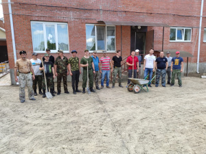 Добровольцы Брюховецкого района помогают жителям подтопленных территорий в Туапсинском районе