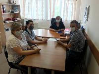 Брюховецкие полицейские провели "круглый стол" на тему:"Государственные услуги оказываемые отделением по вопросам миграции"