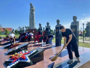 В Брюховецком районе продолжается патриотическая акция «Дорогами Славы»
