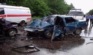 В Брюховецкой трагически погиб несовершеннолетний водитель
