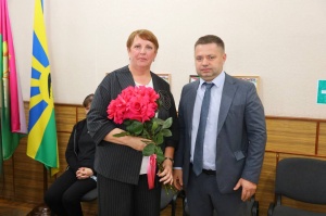 Валентина Назаренко вступила в должность главы Новосельского поселения