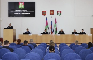 Врио начальника ОМВД по Брюховецкому району отчитался перед депутатами о работе за 2025 год