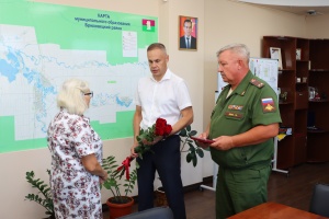 Орден мужества вручили матери Владимира Романовского