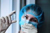 На Кубани вакцинацию против гриппа прошли почти 53% жителей