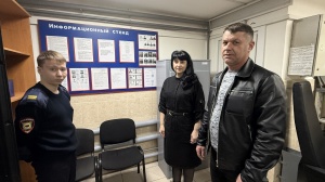 В Брюховецком районе общественники посетили с проверкой изолятор временного содержания