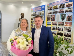 Любовь Плетинь отмечает день рождения